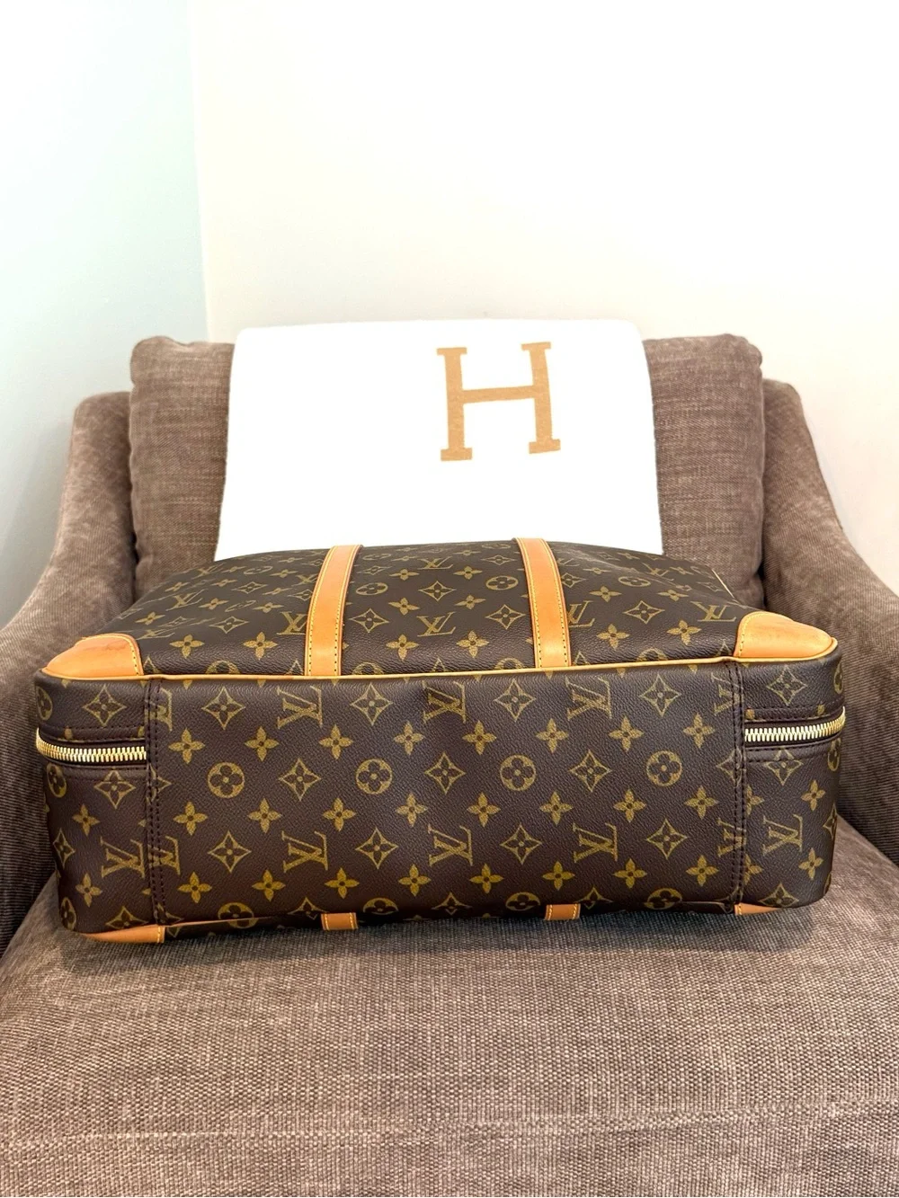 Authentic Louis Vuitton Sirius 45 travel bag M41408 brown monogram LV unisex